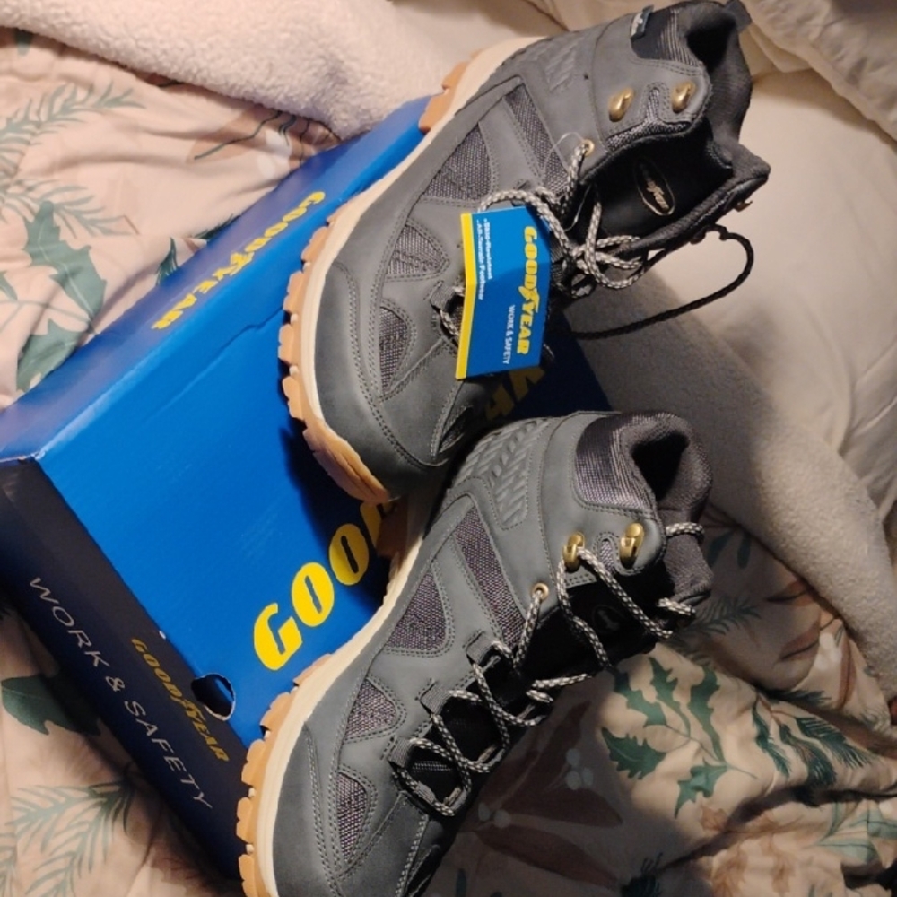 Men's Gray Work Boots